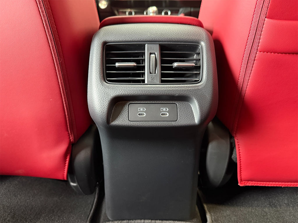 Thumbnail: 2025 Acura ADX - 35