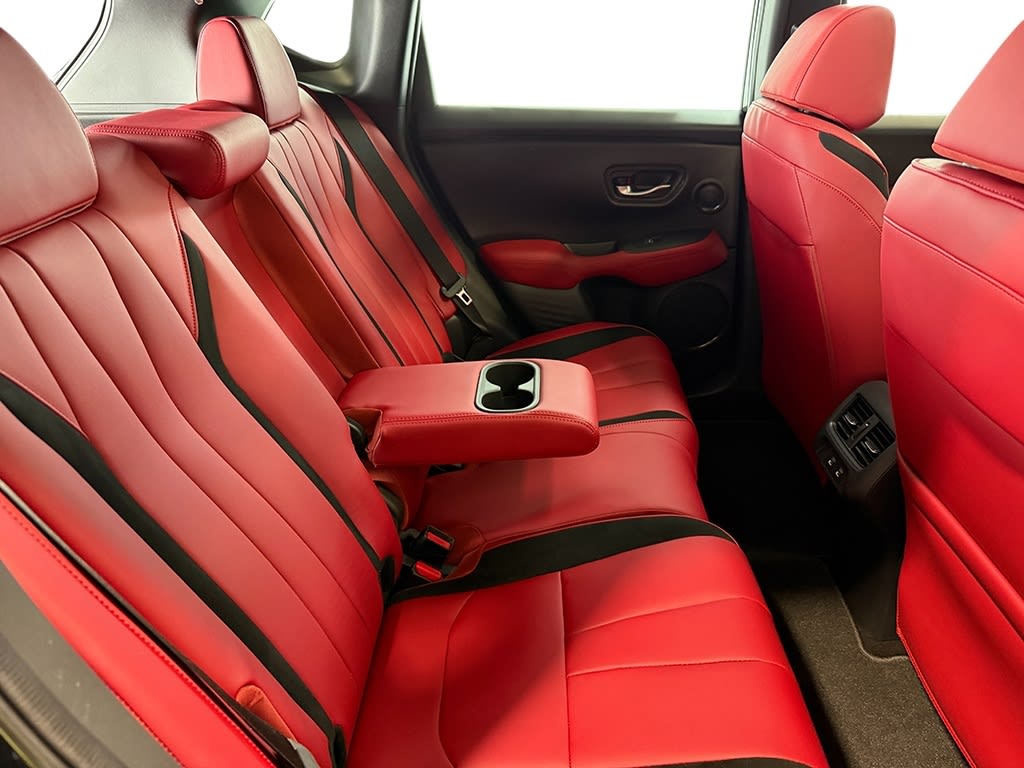 Thumbnail: 2025 Acura ADX - 39