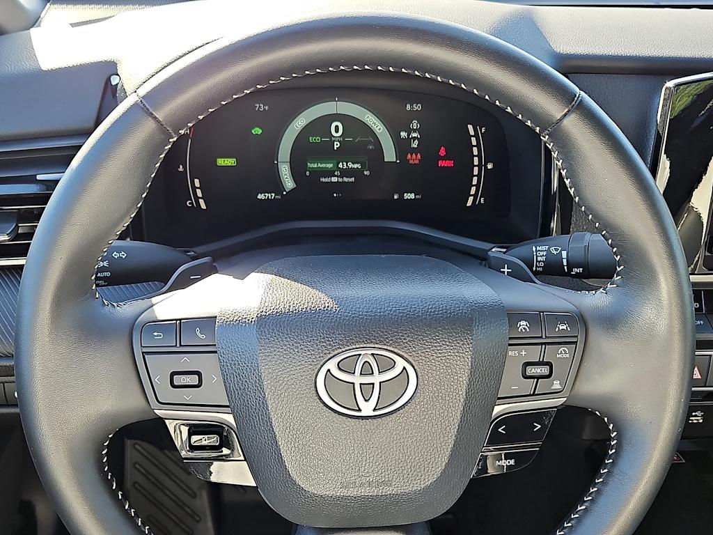 Thumbnail: 2025 Toyota Camry - 10