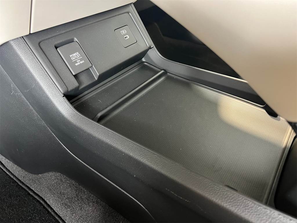 Thumbnail: 2025 Acura RDX - 23