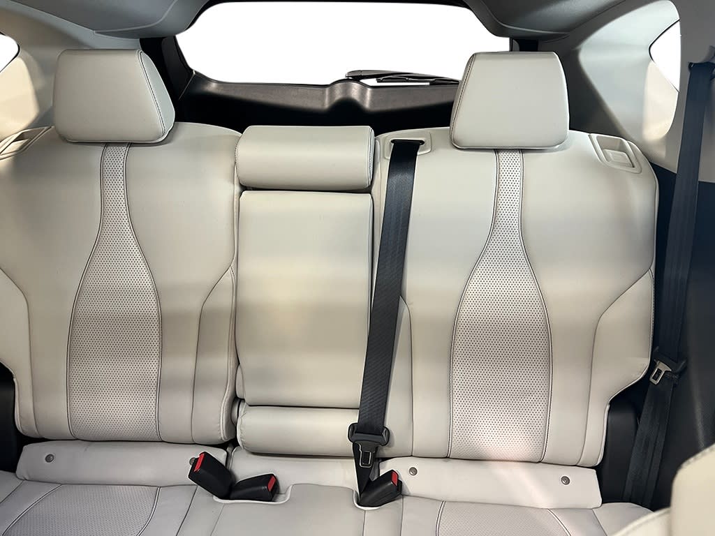 Thumbnail: 2025 Acura RDX - 11