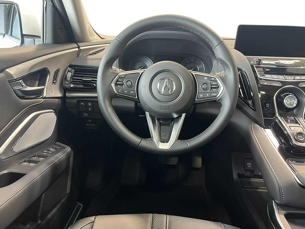 Thumbnail: 2025 Acura RDX - 10