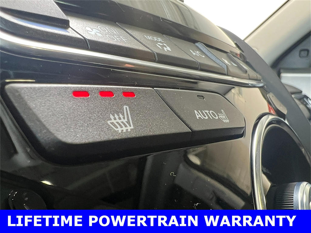 Thumbnail: 2025 Acura RDX - 29