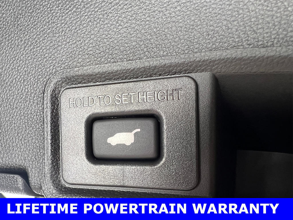 Thumbnail: 2025 Acura RDX - 39