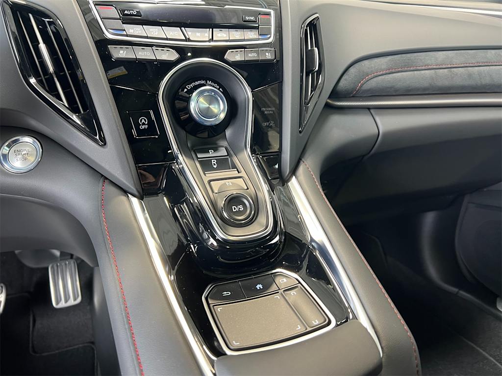 Thumbnail: 2025 Acura RDX - 31