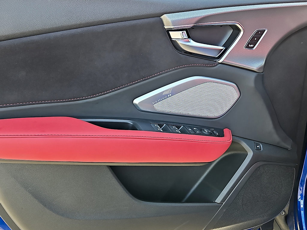 Thumbnail: 2025 Acura RDX - 21