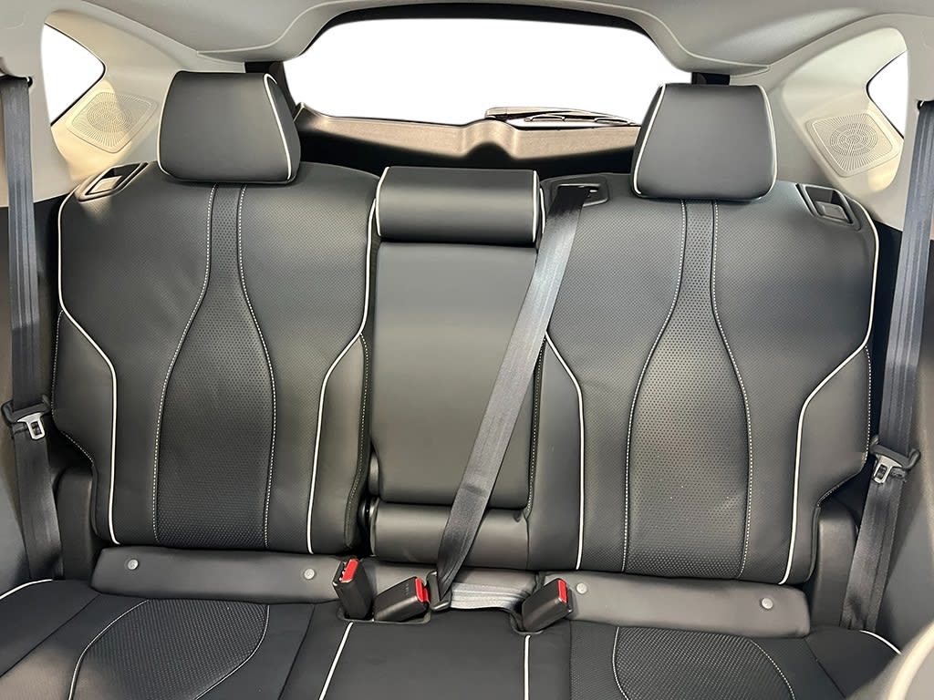 Thumbnail: 2026 Acura RDX - 12