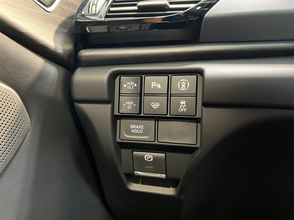 Thumbnail: 2026 Acura RDX - 22