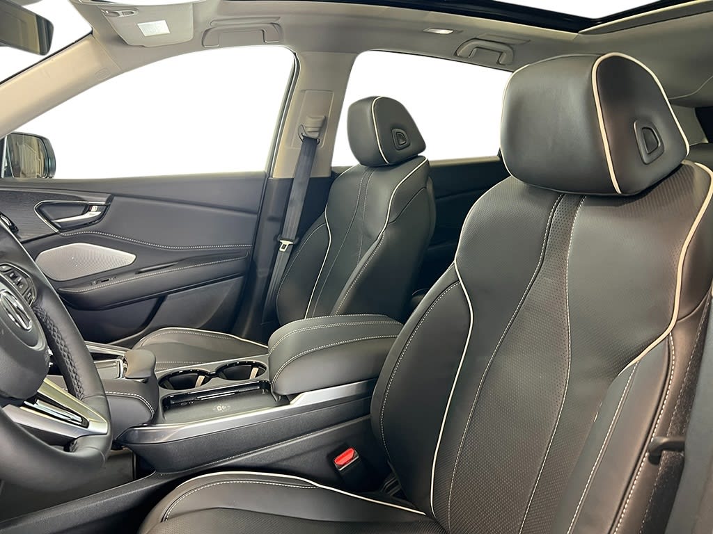 Thumbnail: 2026 Acura RDX - 10