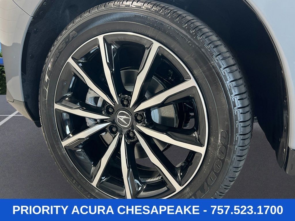 Thumbnail: 2026 Acura RDX - 8