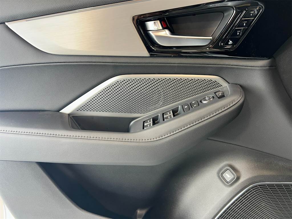 Thumbnail: 2026 Acura MDX - 25