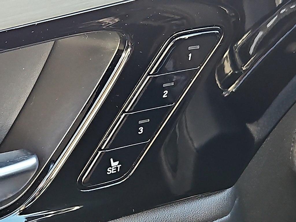 Thumbnail: 2024 Acura MDX - 29