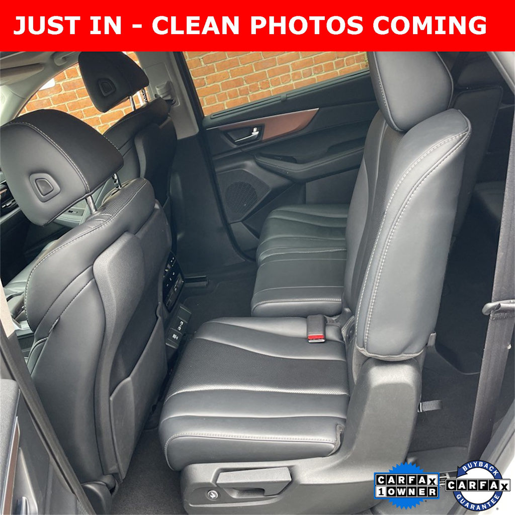 Thumbnail: 2022 Acura MDX - 10