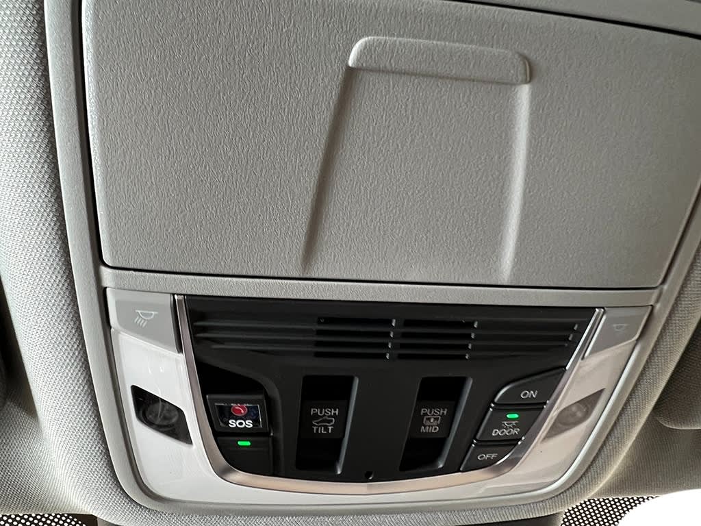 Thumbnail: 2026 Acura MDX - 25