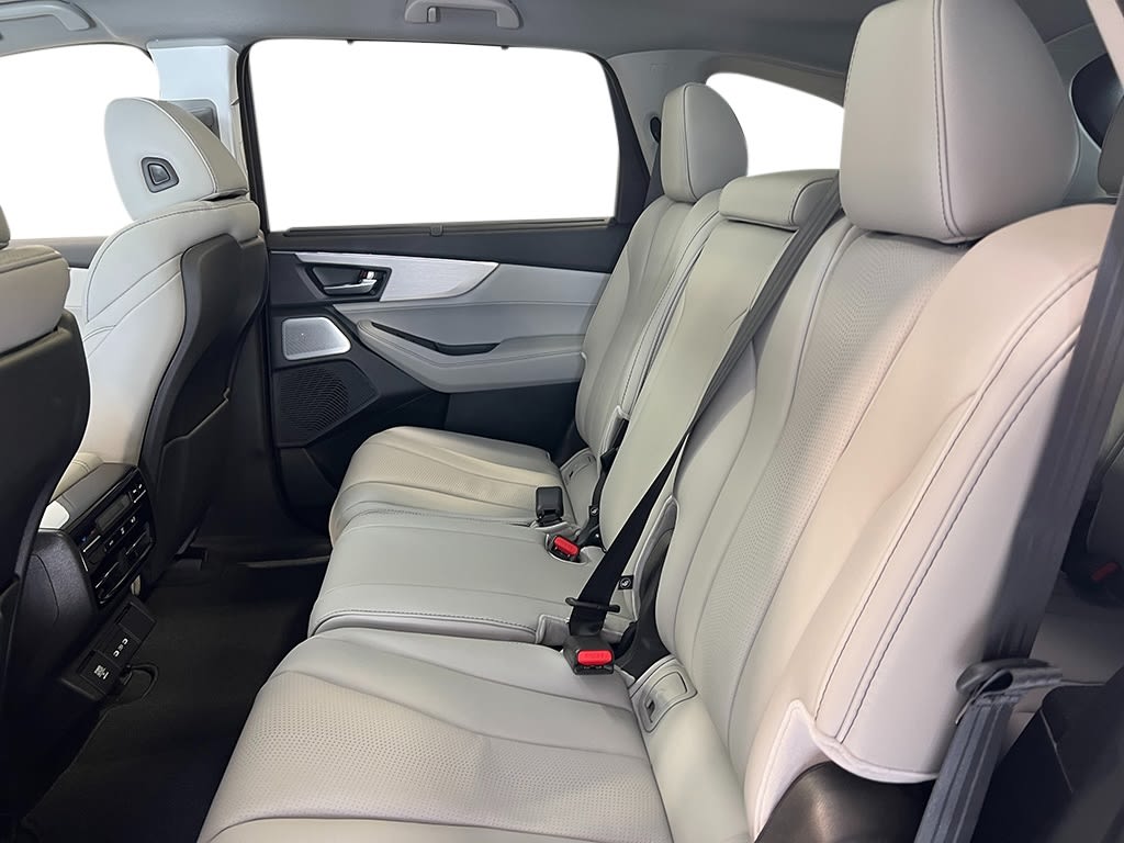 Thumbnail: 2026 Acura MDX - 11