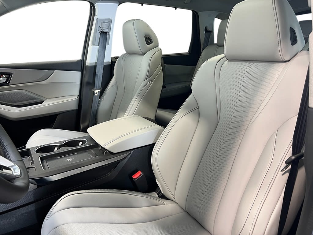 Thumbnail: 2026 Acura MDX - 10