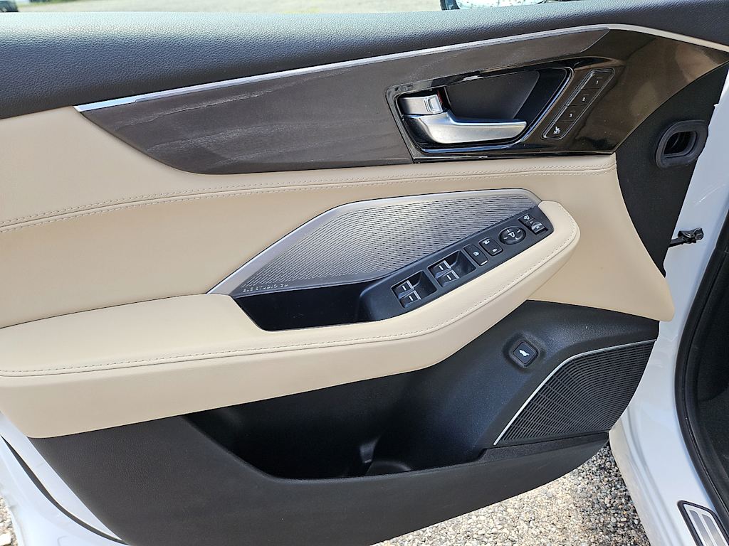 Thumbnail: 2023 Acura MDX - 22
