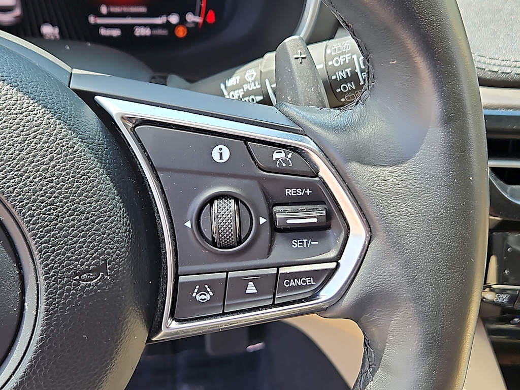 Thumbnail: 2023 Acura MDX - 28