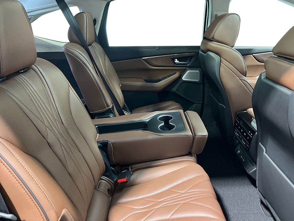 Thumbnail: 2026 Acura MDX - 39