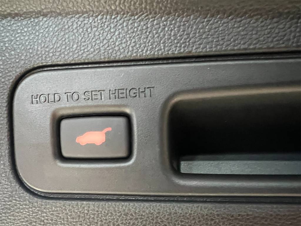 Thumbnail: 2026 Acura MDX - 39