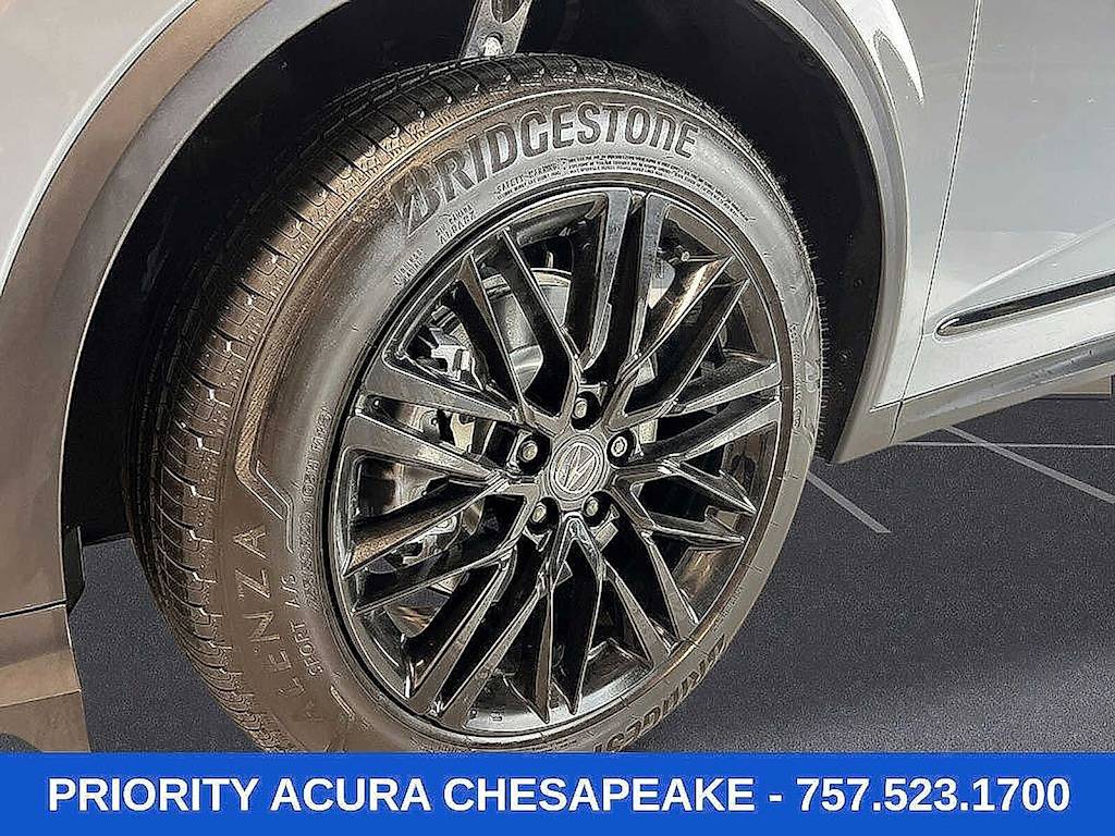 Thumbnail: 2026 Acura MDX - 5
