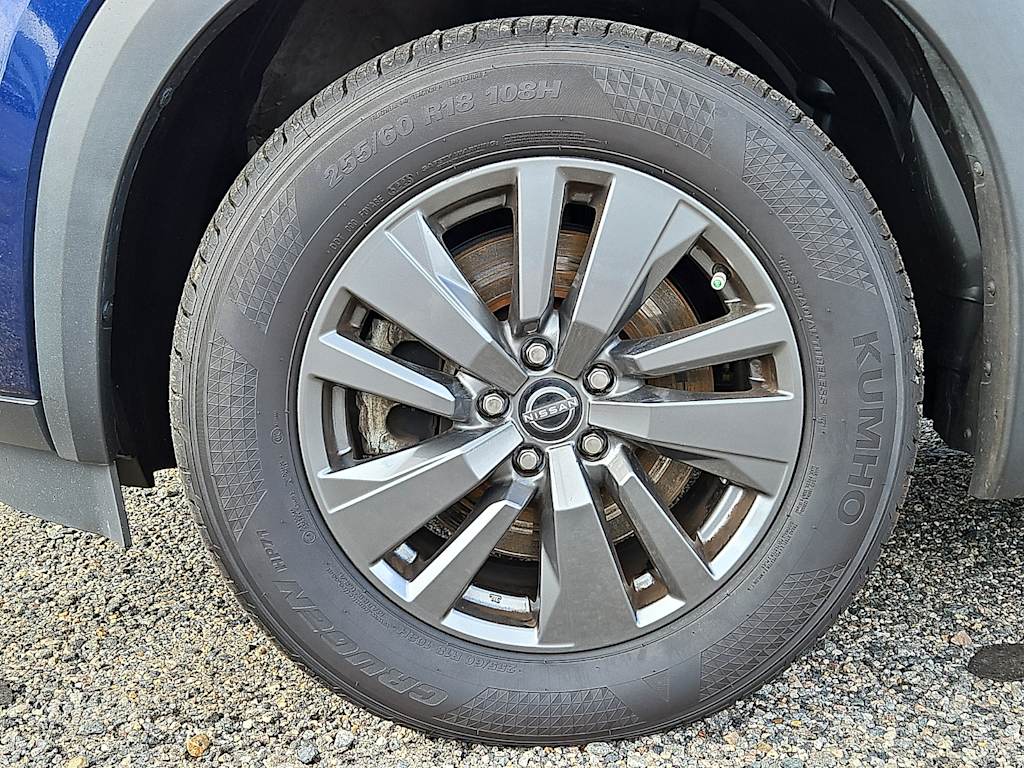 Thumbnail: 2024 Nissan Pathfinder - 8