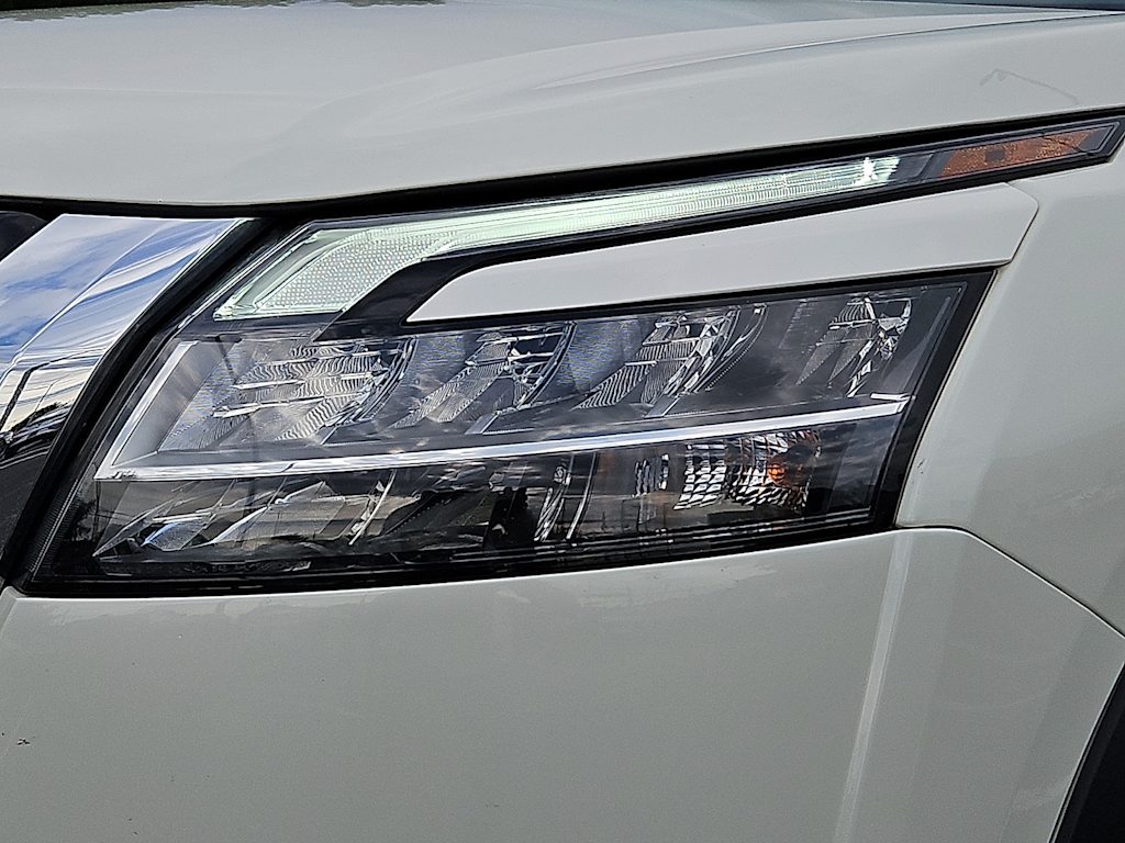 Thumbnail: 2022 Nissan Pathfinder - 20