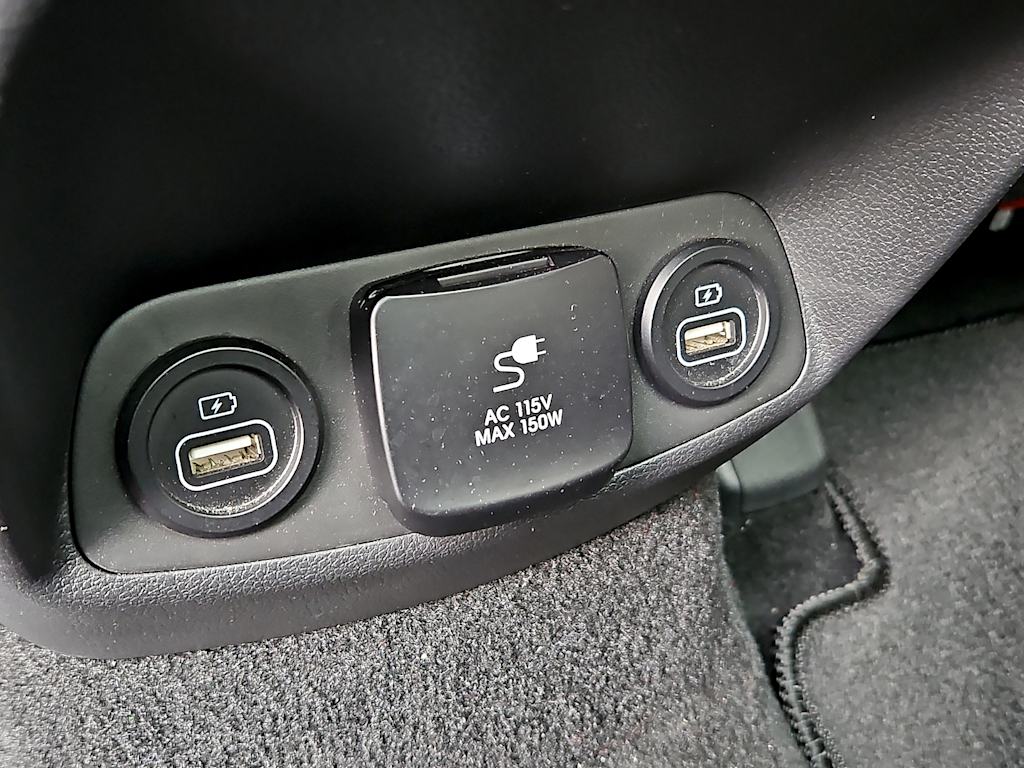 Thumbnail: 2021 Hyundai Santa Fe - 31