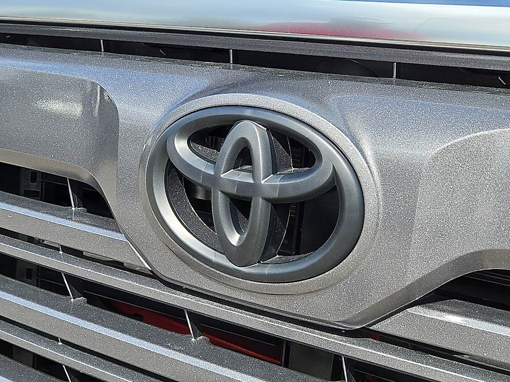 Thumbnail: 2025 Toyota Tundra - 6