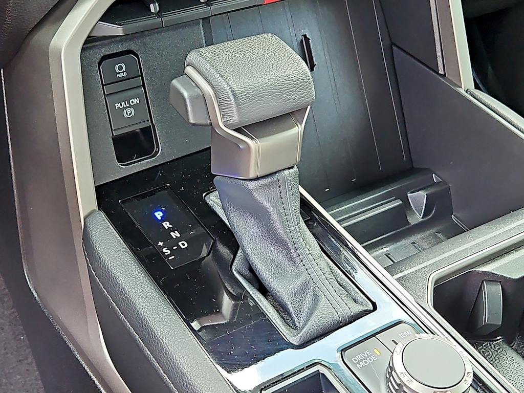 Thumbnail: 2025 Toyota Tundra - 13