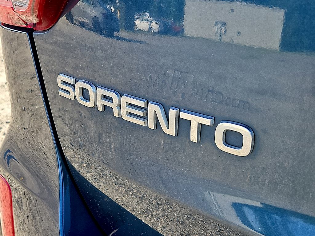 Thumbnail: 2014 Kia Sorento - 29