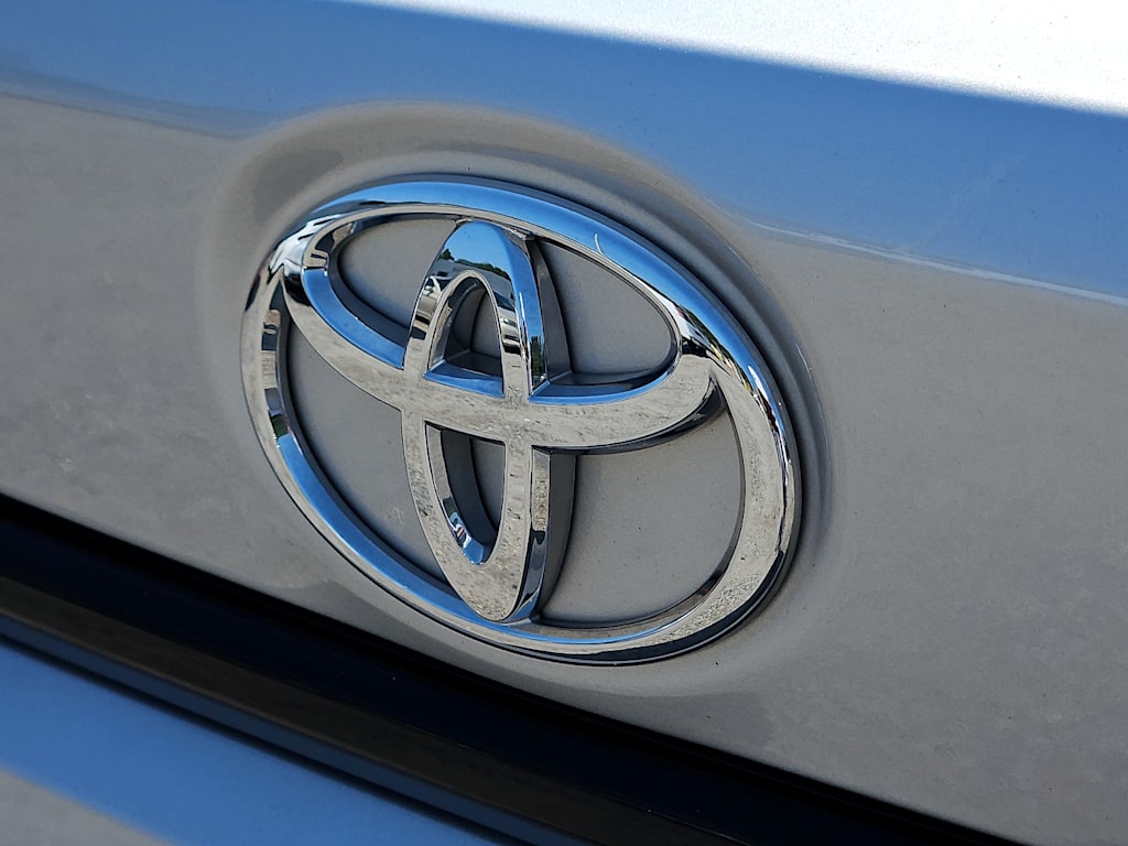 Thumbnail: 2024 Toyota Corolla - 6