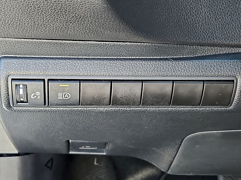 Thumbnail: 2024 Toyota Corolla - 26