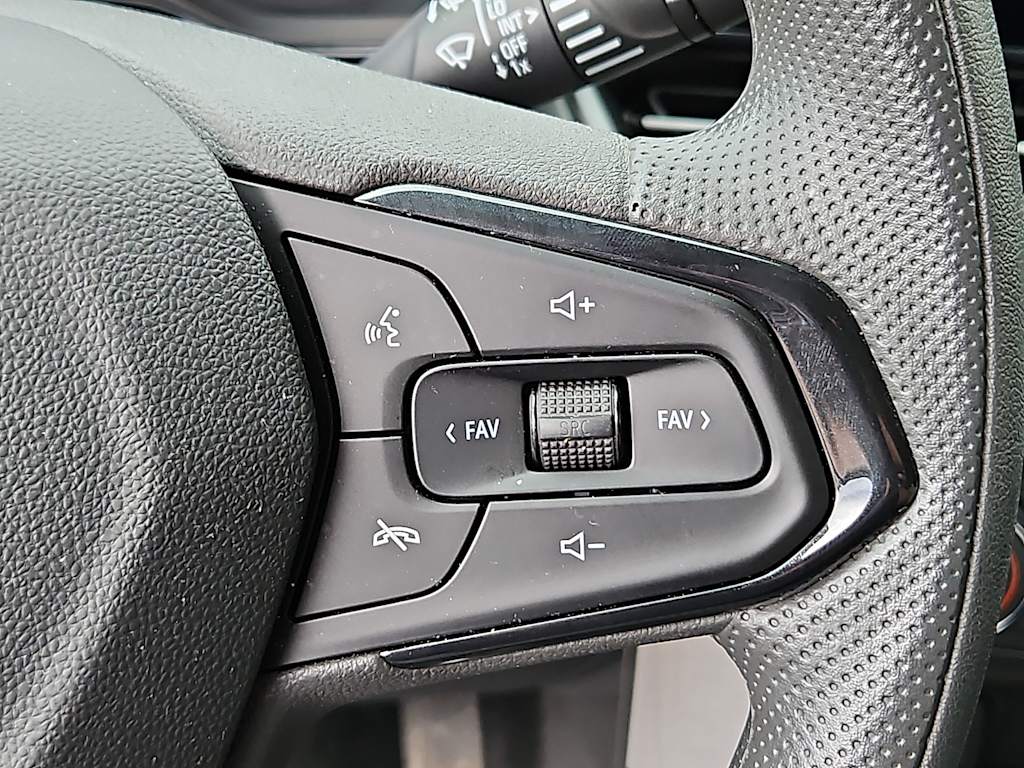 Thumbnail: 2025 Chevrolet Trax - 25