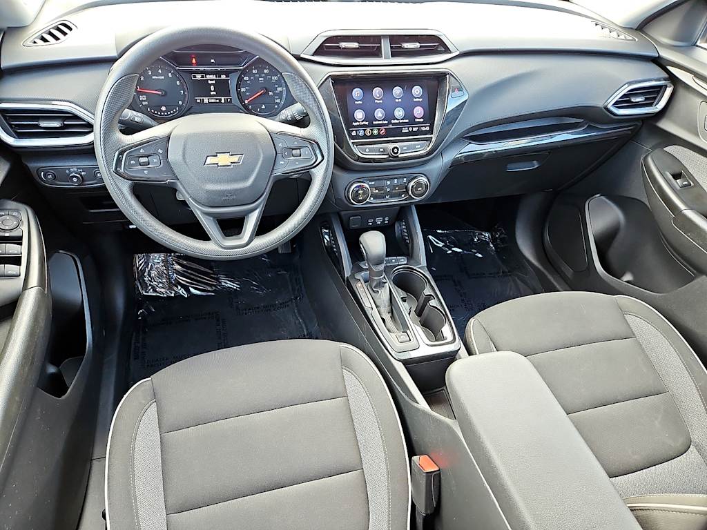 Thumbnail: 2023 Chevrolet TrailBlazer - 2