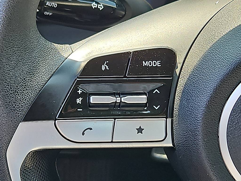 Thumbnail: 2024 Hyundai Elantra - 25