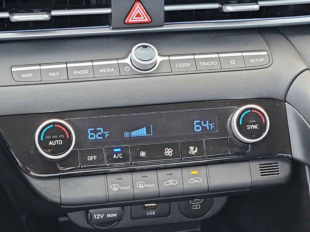 Thumbnail: 2024 Hyundai Elantra - 22
