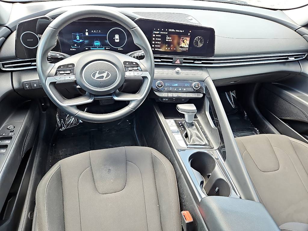 Thumbnail: 2025 Hyundai Elantra - 2