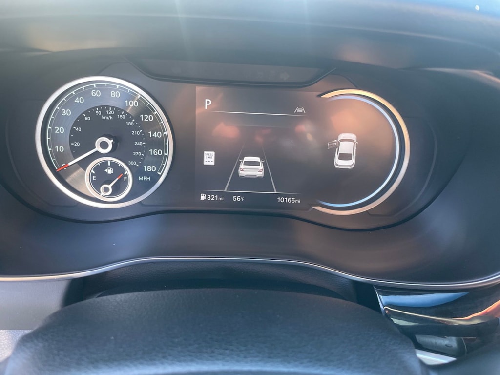 Thumbnail: 2025 Genesis G70 - 22