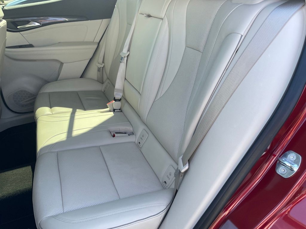 Thumbnail: 2023 Buick Envision - 24