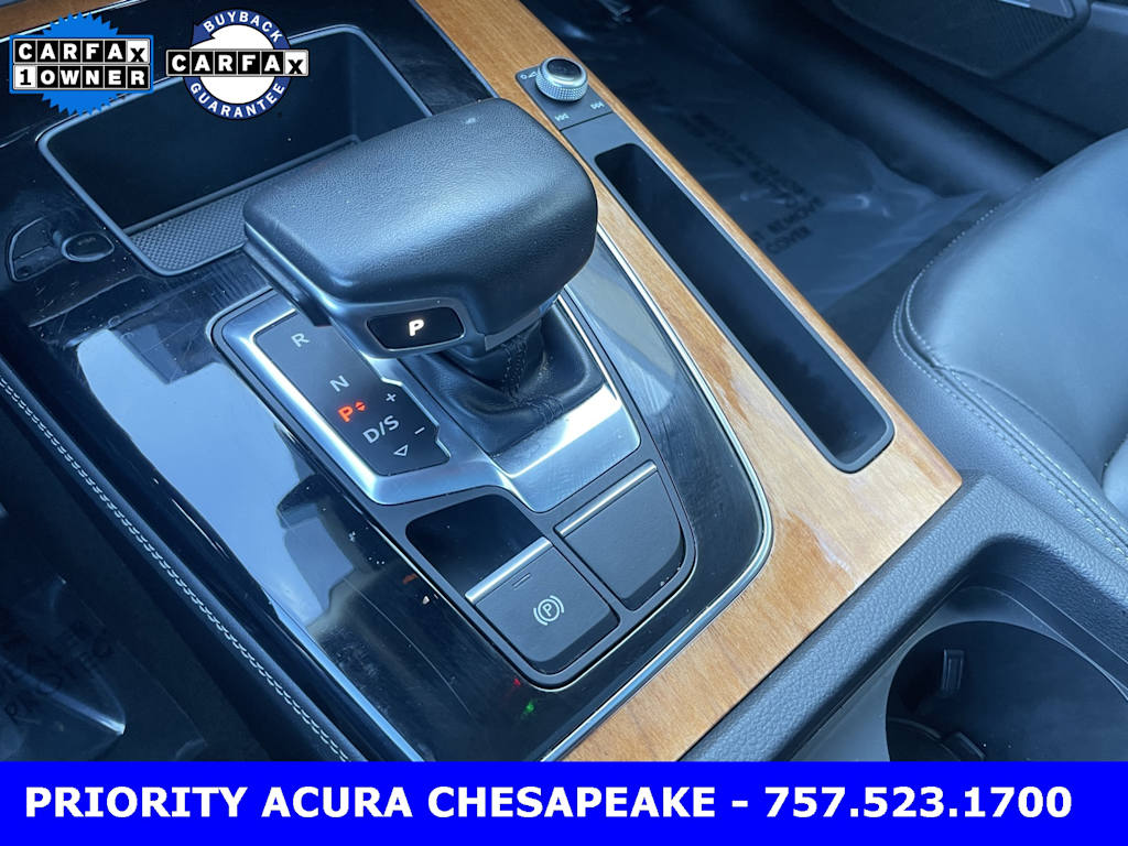 Thumbnail: 2023 Audi Q5 - 10