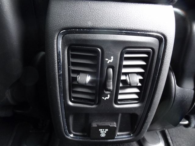 Thumbnail: 2021 Jeep Grand Cherokee - 21
