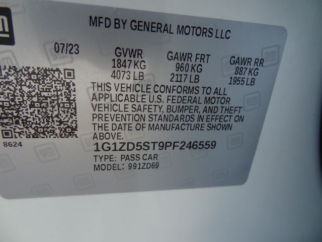 Thumbnail: 2023 Chevrolet Malibu - 15