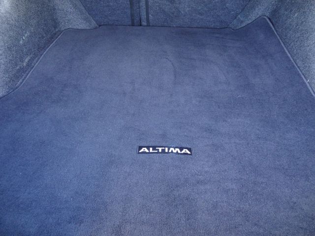 Thumbnail: 2023 Nissan Altima - 13