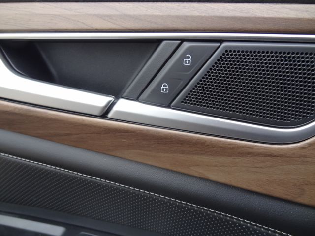 Thumbnail: 2024 Volkswagen Atlas - 26