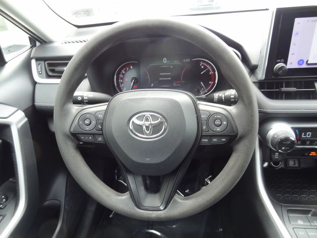Thumbnail: 2023 Toyota RAV4 - 8