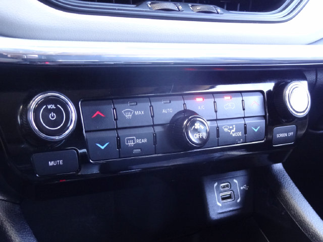 Thumbnail: 2022 Jeep Compass - 43