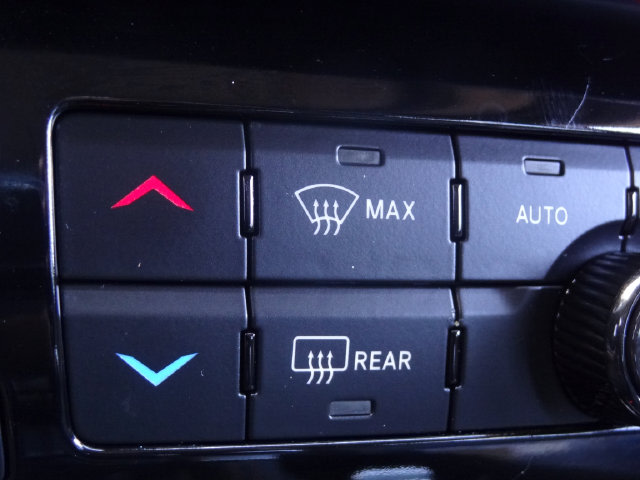 Thumbnail: 2022 Jeep Compass - 44