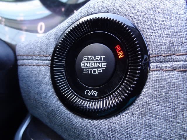 Thumbnail: 2022 Jeep Compass - 25