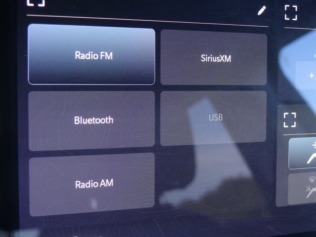 Thumbnail: 2022 Jeep Compass - 31